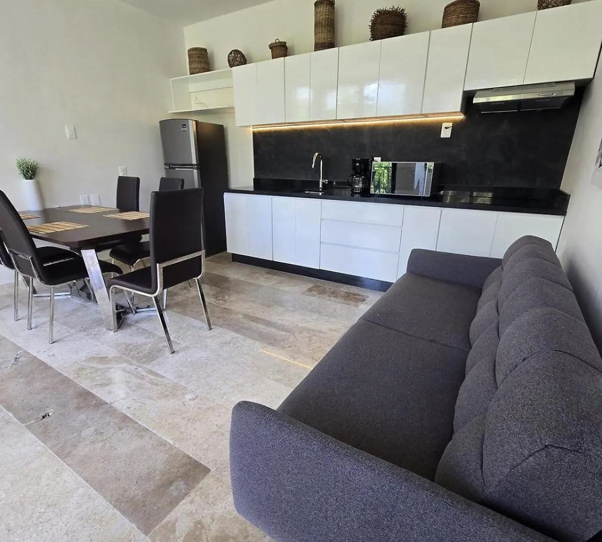 Brand New Penthouse Jungle Views 2 Bdr Sleeps 6 Villa Tulum Holiday home